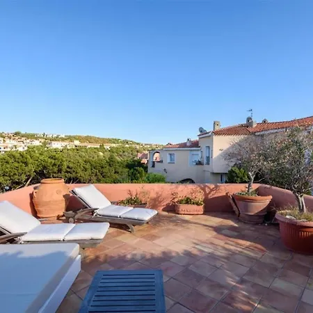Casa Cerbiatta Centro With Sea View And Parking Appartement Porto Cervo